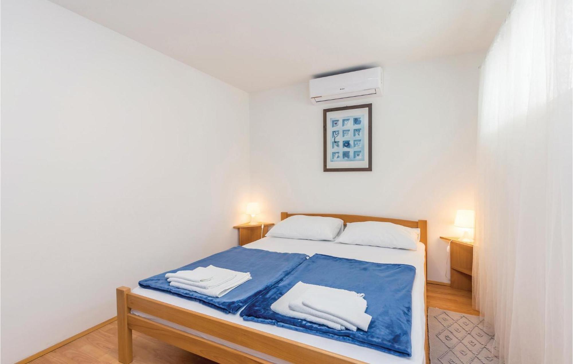 Gorgeous Apartment In Krk With Wifi Punat Exterior foto